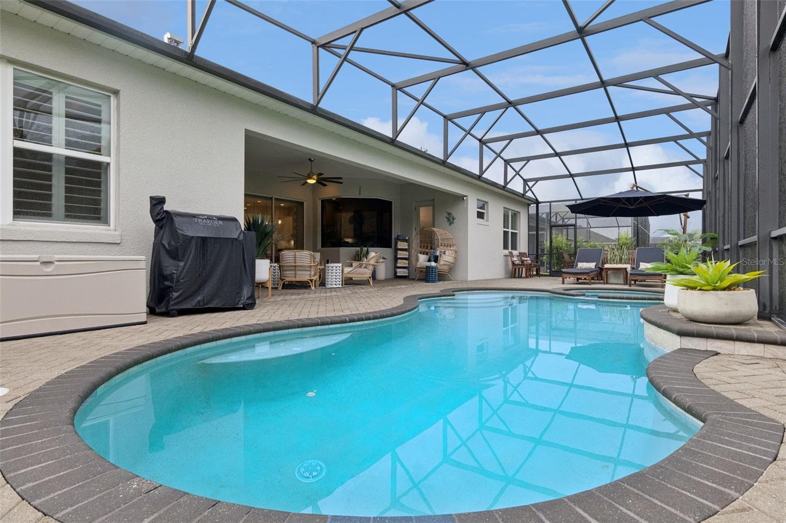 Salt water heated pool - 8400 BRIDGEPORT BAY CIR, MOUNT DORA