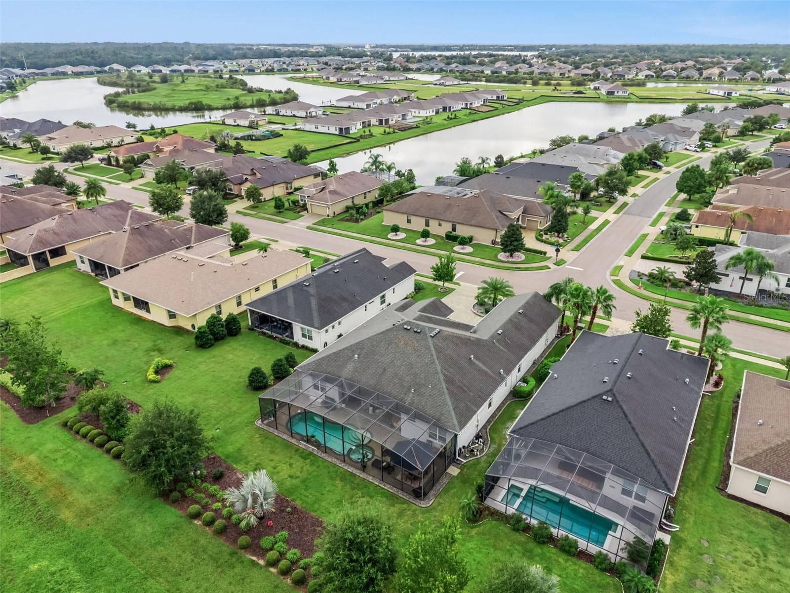Single Family Residence at 8400 BRIDGEPORT BAY CIR, MOUNT DORA, photo 75 of 82