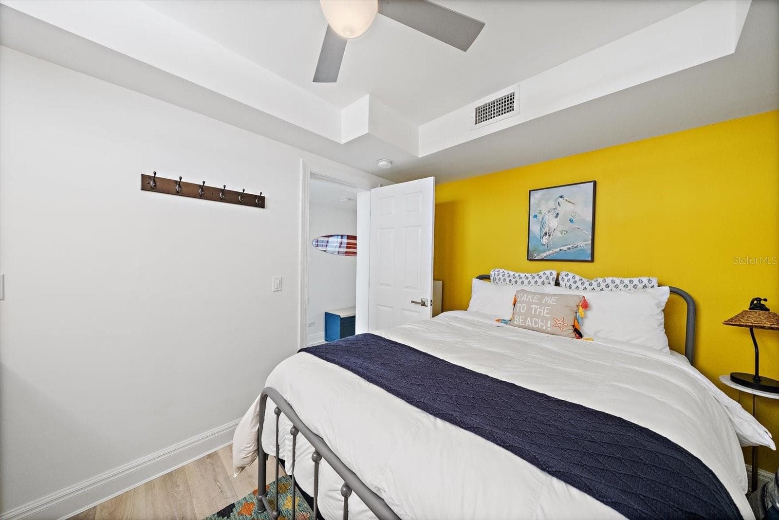 Guest bedroom - 100 SANDS POINT RD #219, LONGBOAT KEY