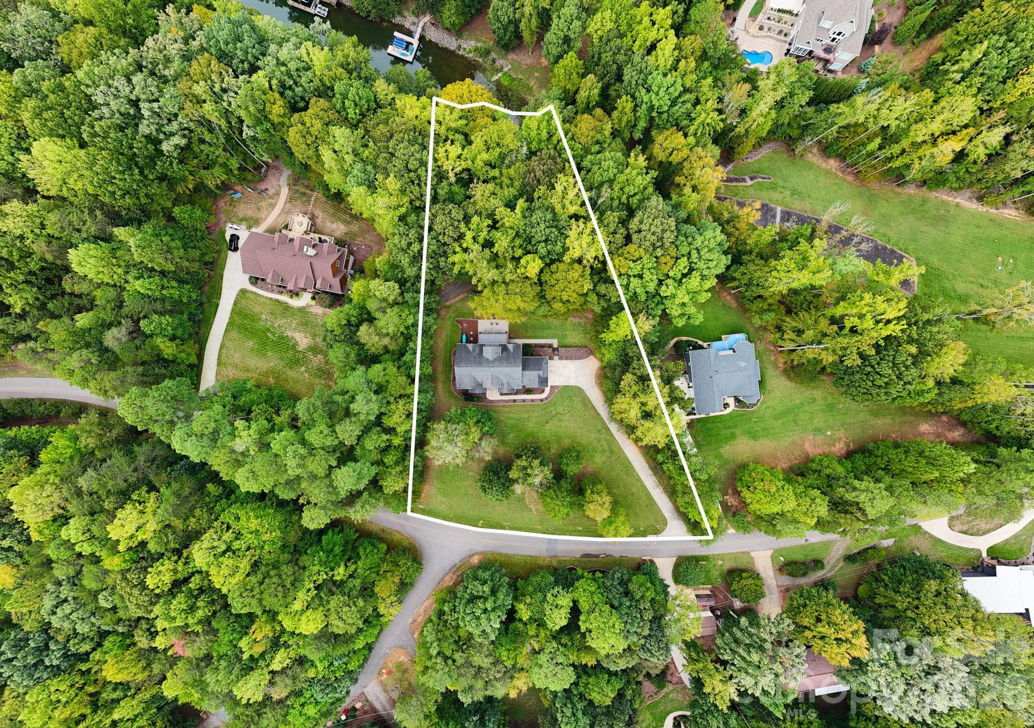 Single Family Residence at 148 Windwood Lane, Troutman, photo 43 of 44