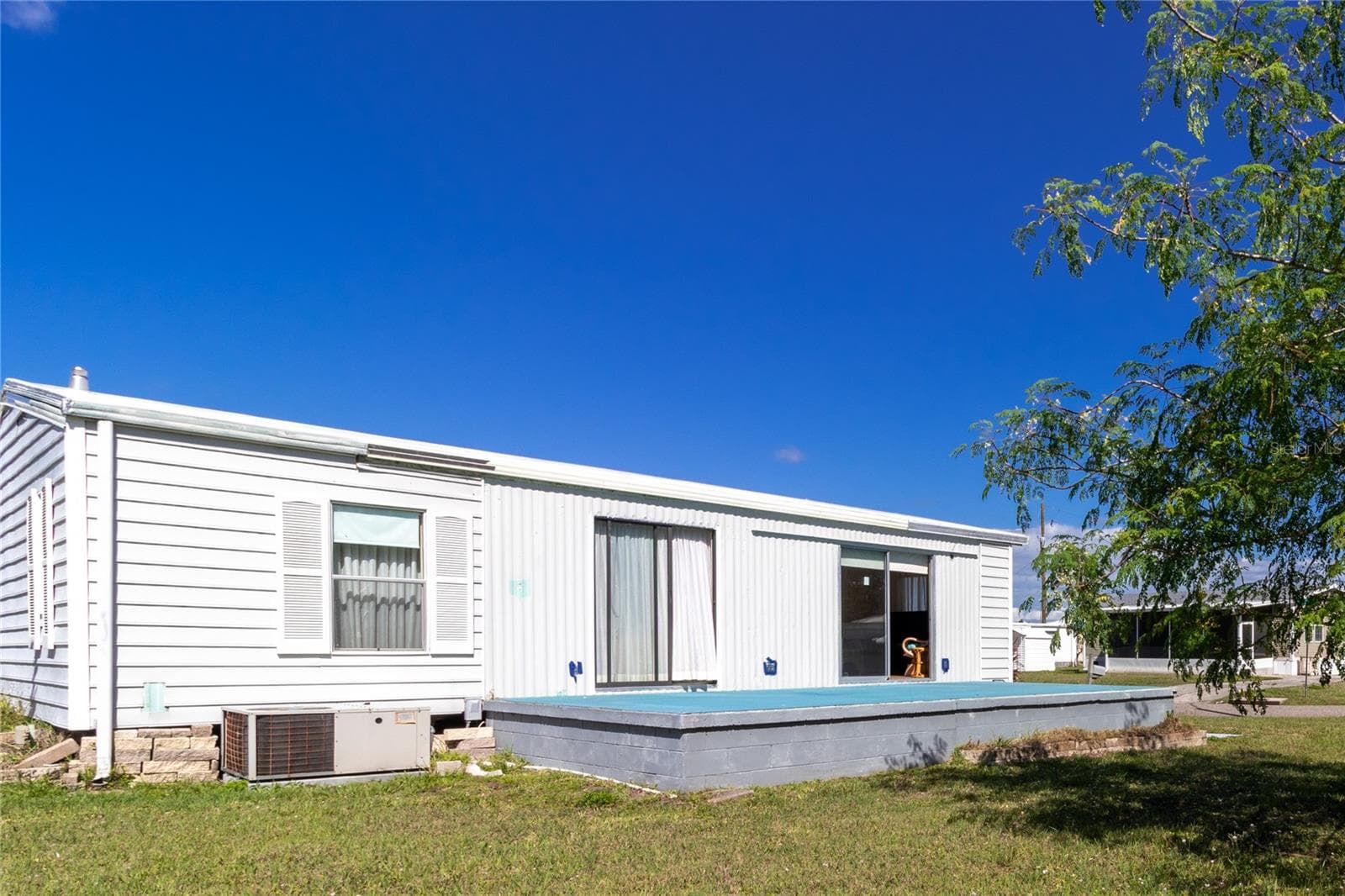 Manufactured Home at 4609 10TH STREET CT E, ELLENTON, photo 6 of 33