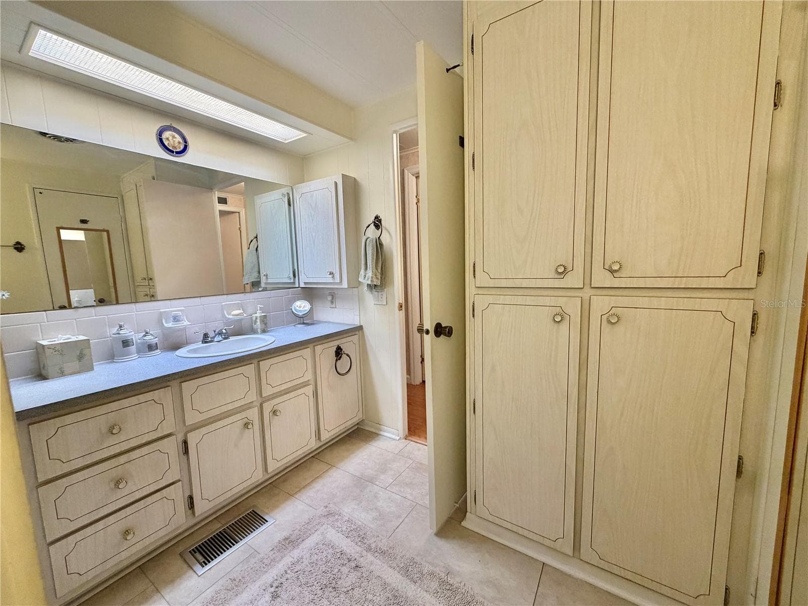 Manufactured Home at 108 MANGO CV, LEESBURG, photo 45 of 64