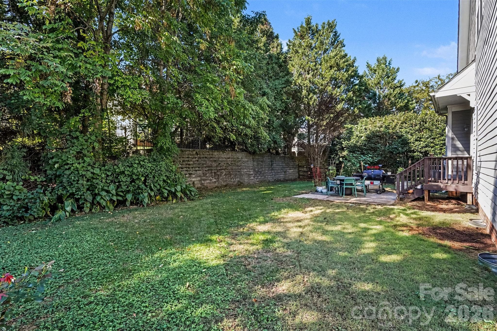 Single Family Residence at 5809 Mantario Drive, Charlotte, photo 23 of 26