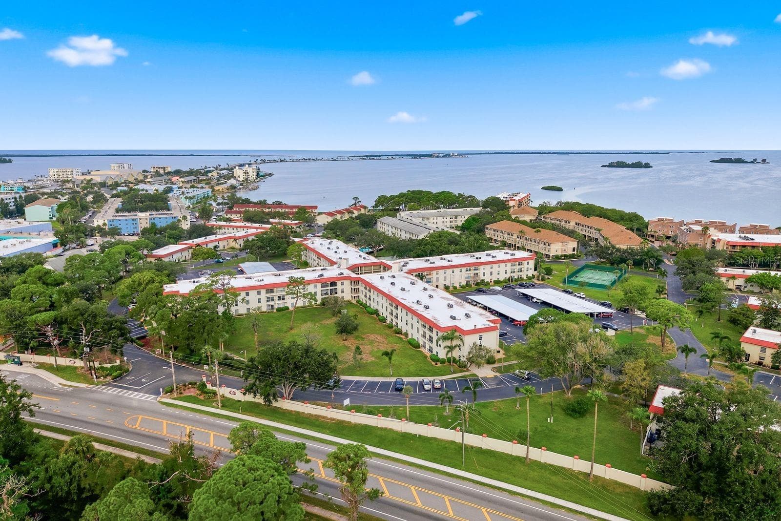 Mediterranean Manors - 2700 BAYSHORE BLVD #4102, DUNEDIN