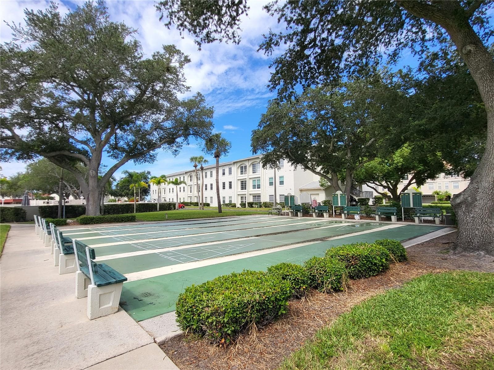 Mediterranean Manors - 2700 BAYSHORE BLVD #4102, DUNEDIN