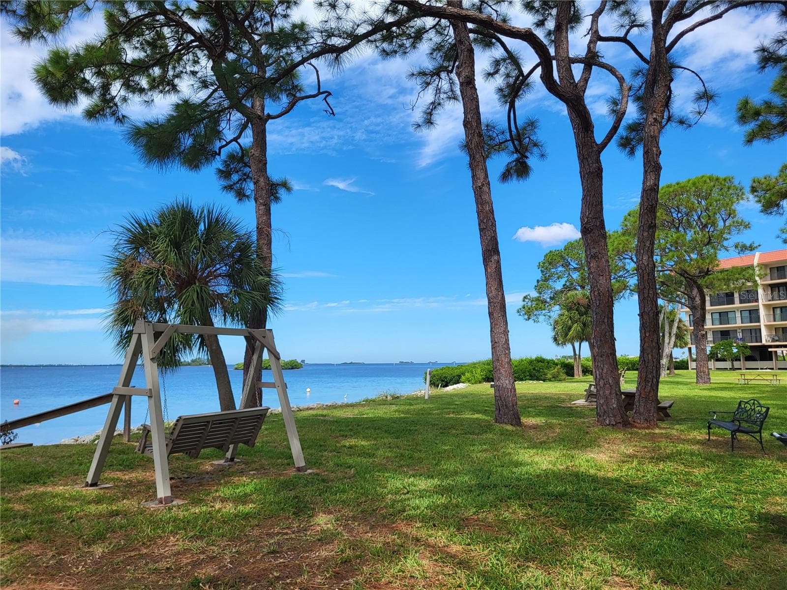Mediterranean Manors - 2700 BAYSHORE BLVD #4102, DUNEDIN