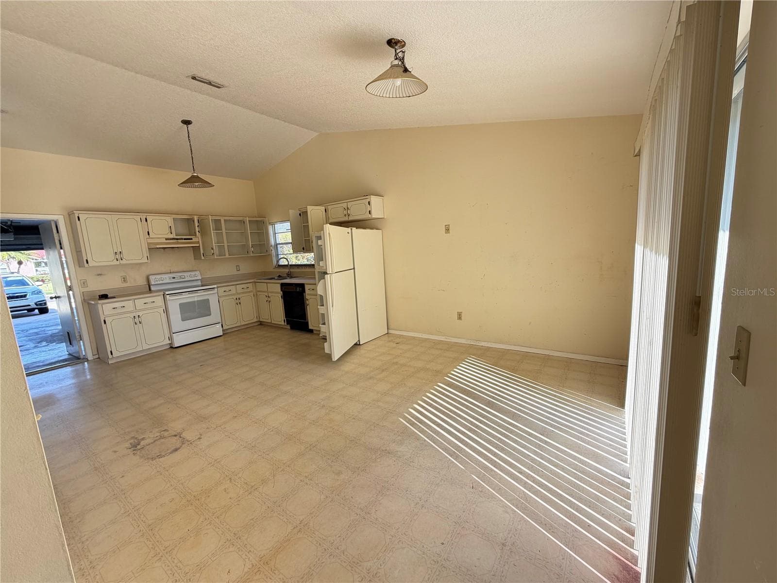 Kitchen - 2750 SAFFRON DR, ORLANDO