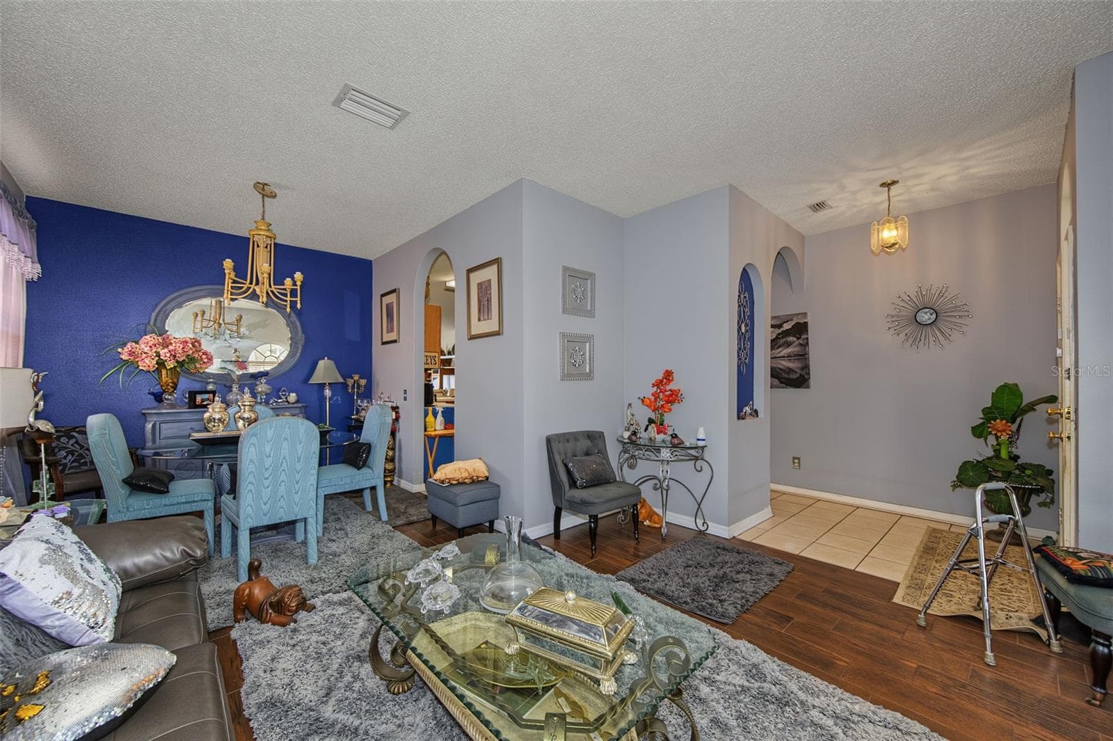 Single Family Residence at 10330 GOLDENBROOK WAY, TAMPA, photo 7 of 41