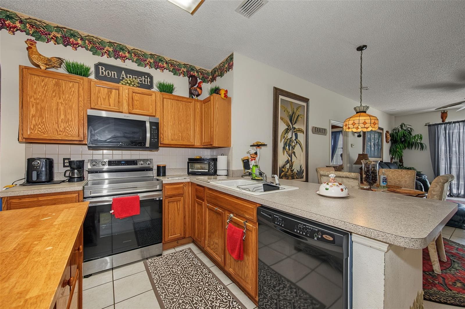 Single Family Residence at 10330 GOLDENBROOK WAY, TAMPA, photo 12 of 41