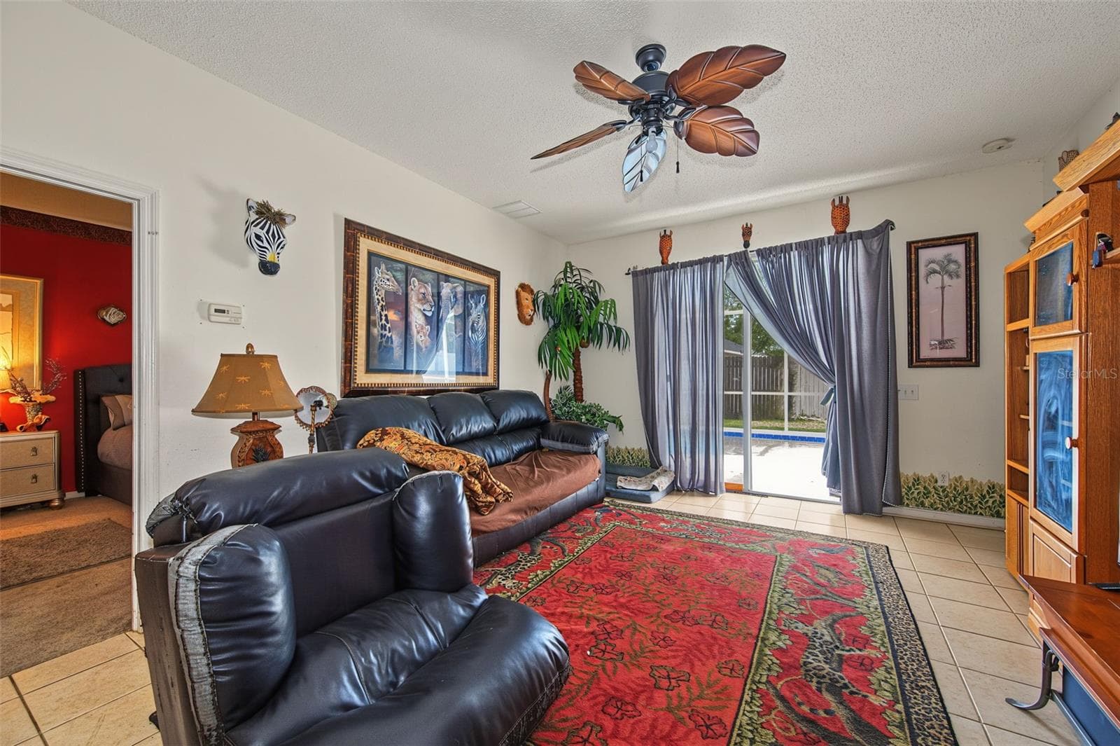 Single Family Residence at 10330 GOLDENBROOK WAY, TAMPA, photo 19 of 41