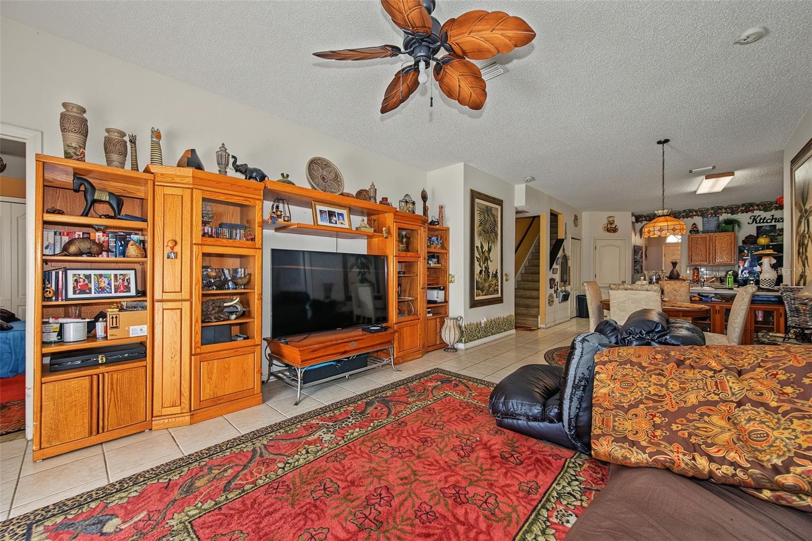 Single Family Residence at 10330 GOLDENBROOK WAY, TAMPA, photo 20 of 41