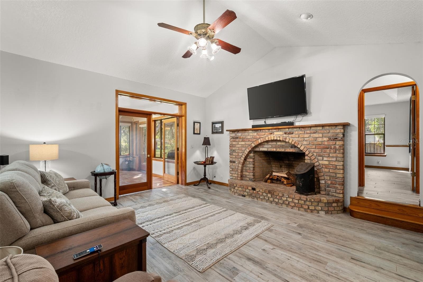 Family Room - 1713 FORD RD, MIMS