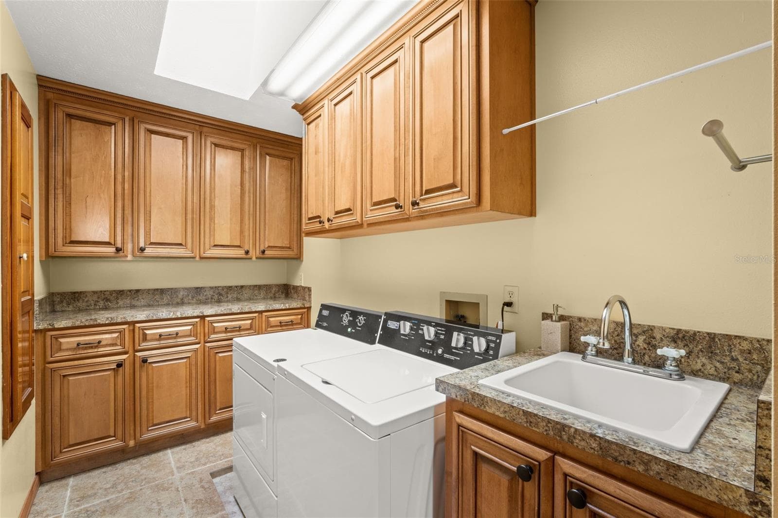 Laundry Room - 1713 FORD RD, MIMS