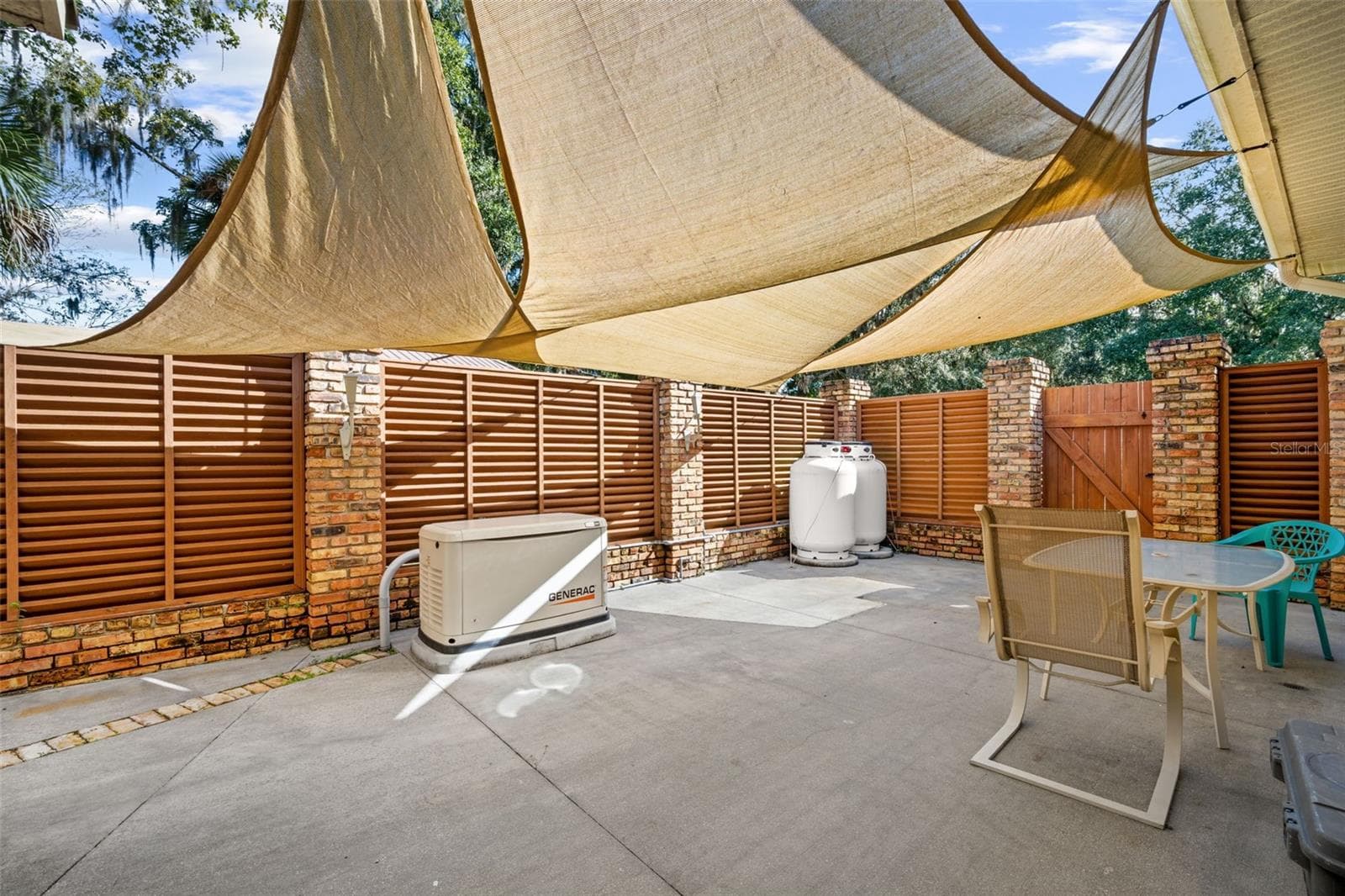 Courtyard - 1713 FORD RD, MIMS