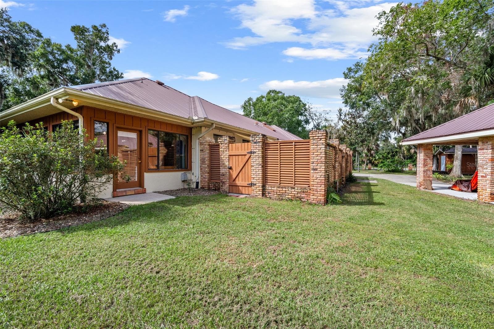 Side - 1713 FORD RD, MIMS