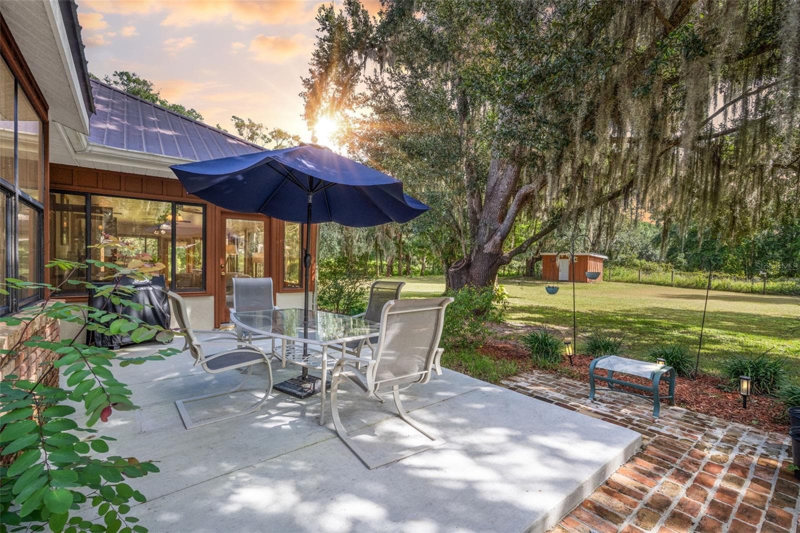 Patio - 1713 FORD RD, MIMS