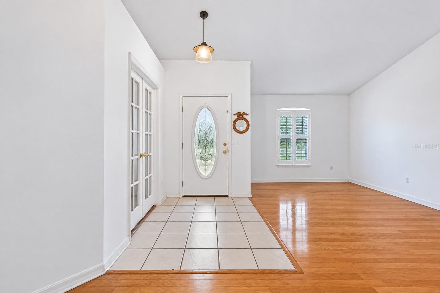 Single Family Residence at 14701 REDCLIFF DR, TAMPA, photo 6 of 34