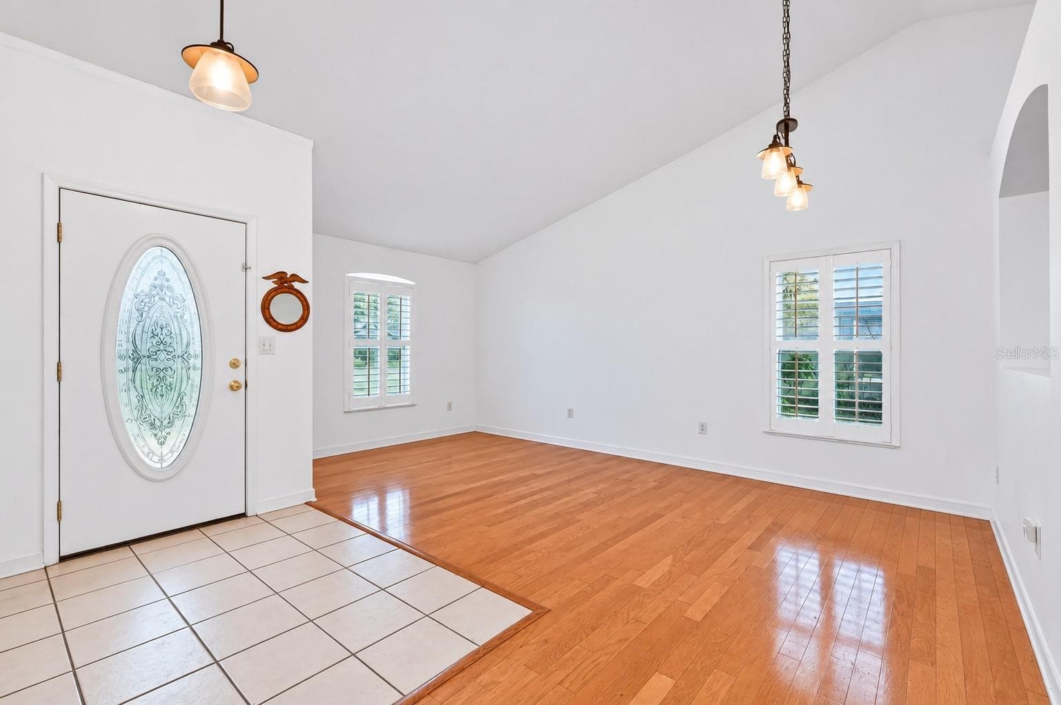 Single Family Residence at 14701 REDCLIFF DR, TAMPA, photo 7 of 34