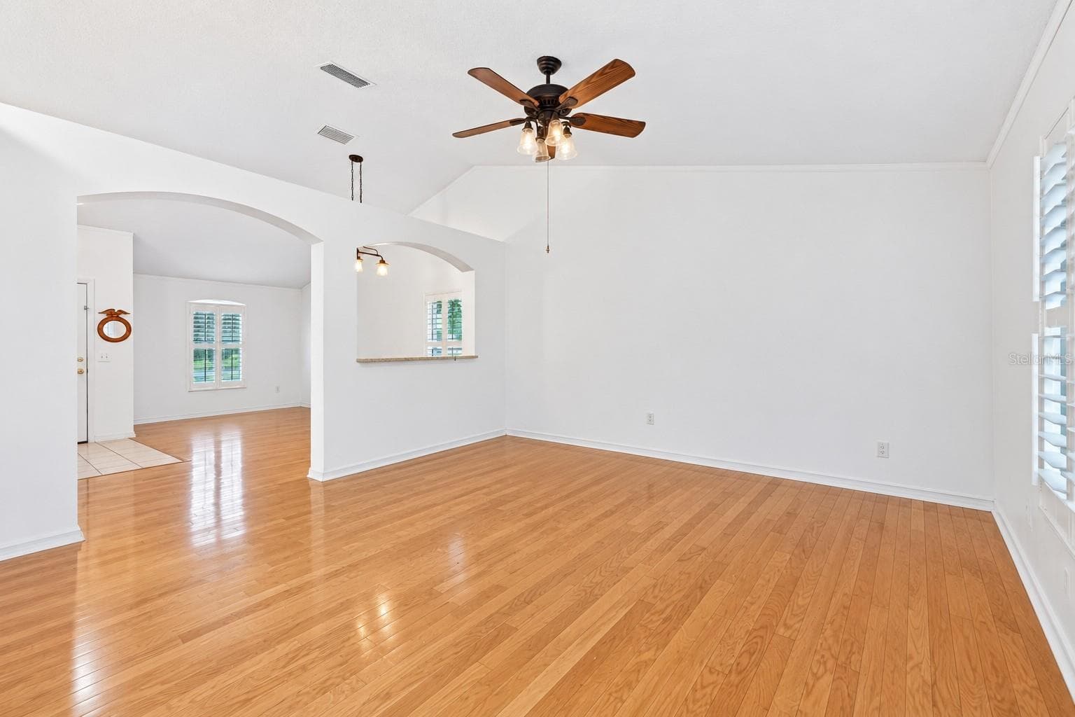 Single Family Residence at 14701 REDCLIFF DR, TAMPA, photo 13 of 34