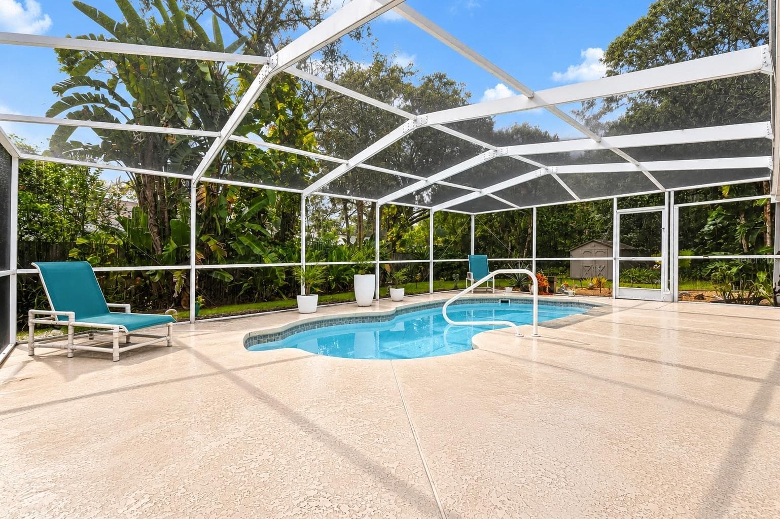 Single Family Residence at 14701 REDCLIFF DR, TAMPA, photo 30 of 34
