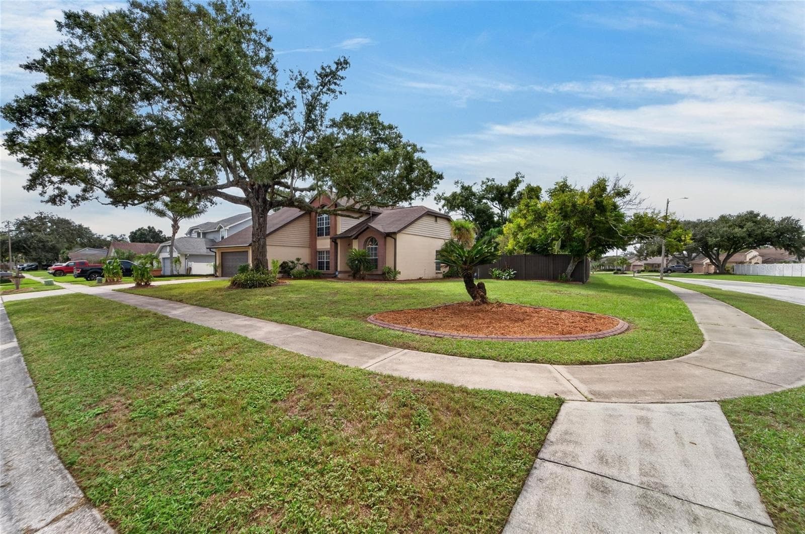 Single Family Residence at 12301 PATHWAY CT, RIVERVIEW, photo 2 of 50