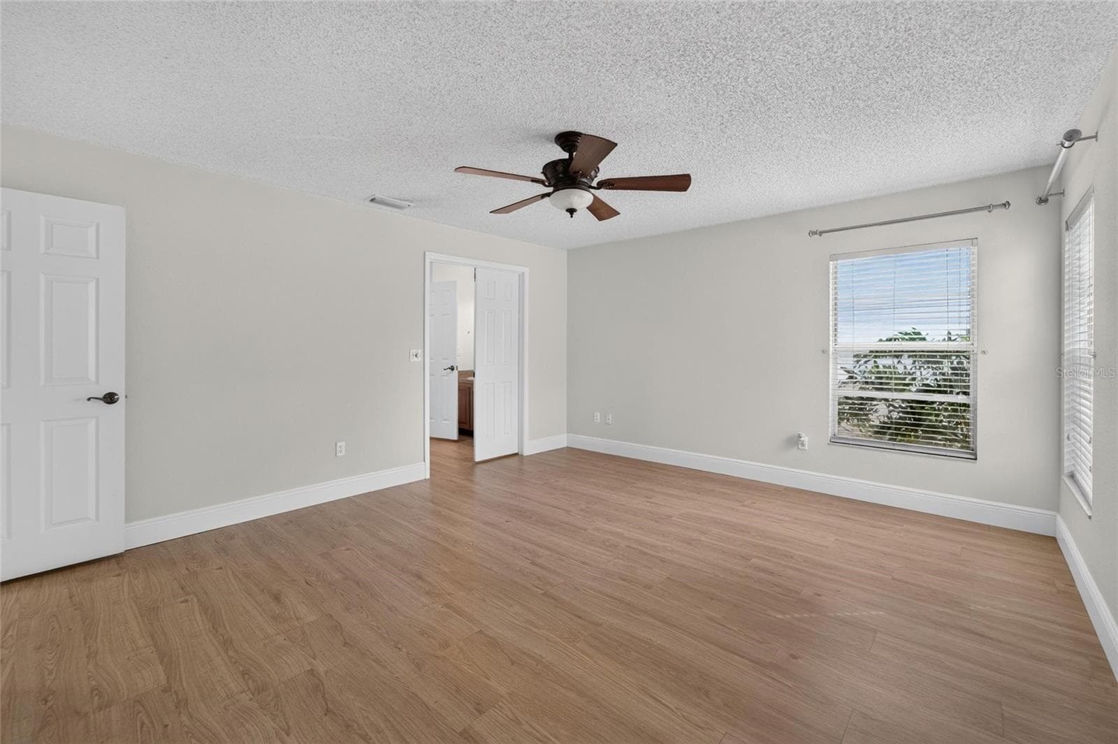 Single Family Residence at 12301 PATHWAY CT, RIVERVIEW, photo 32 of 50