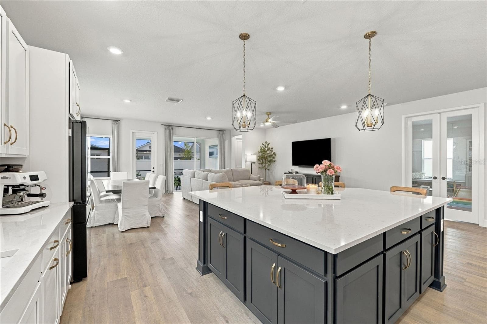 Single Family Residence at 11854 MILE MARSH DR, RIVERVIEW, photo 12 of 40