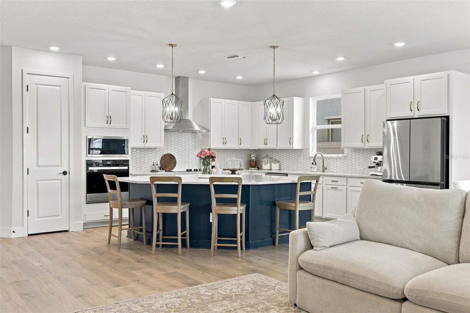 Single Family Residence at 11854 MILE MARSH DR, RIVERVIEW, photo 14 of 40