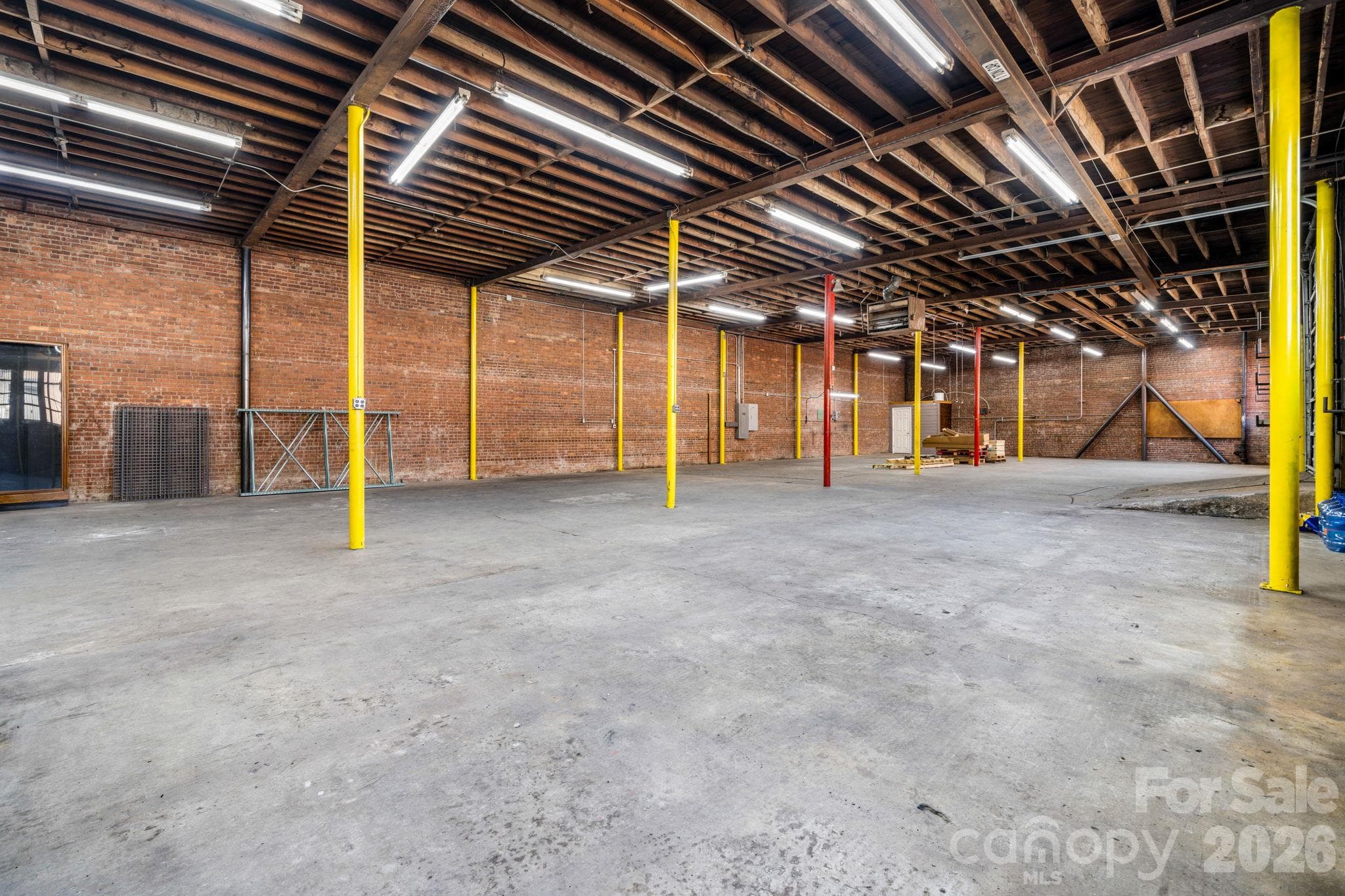 Warehouse/Office at 313 Main Avenue NE, Hickory, photo 16 of 36