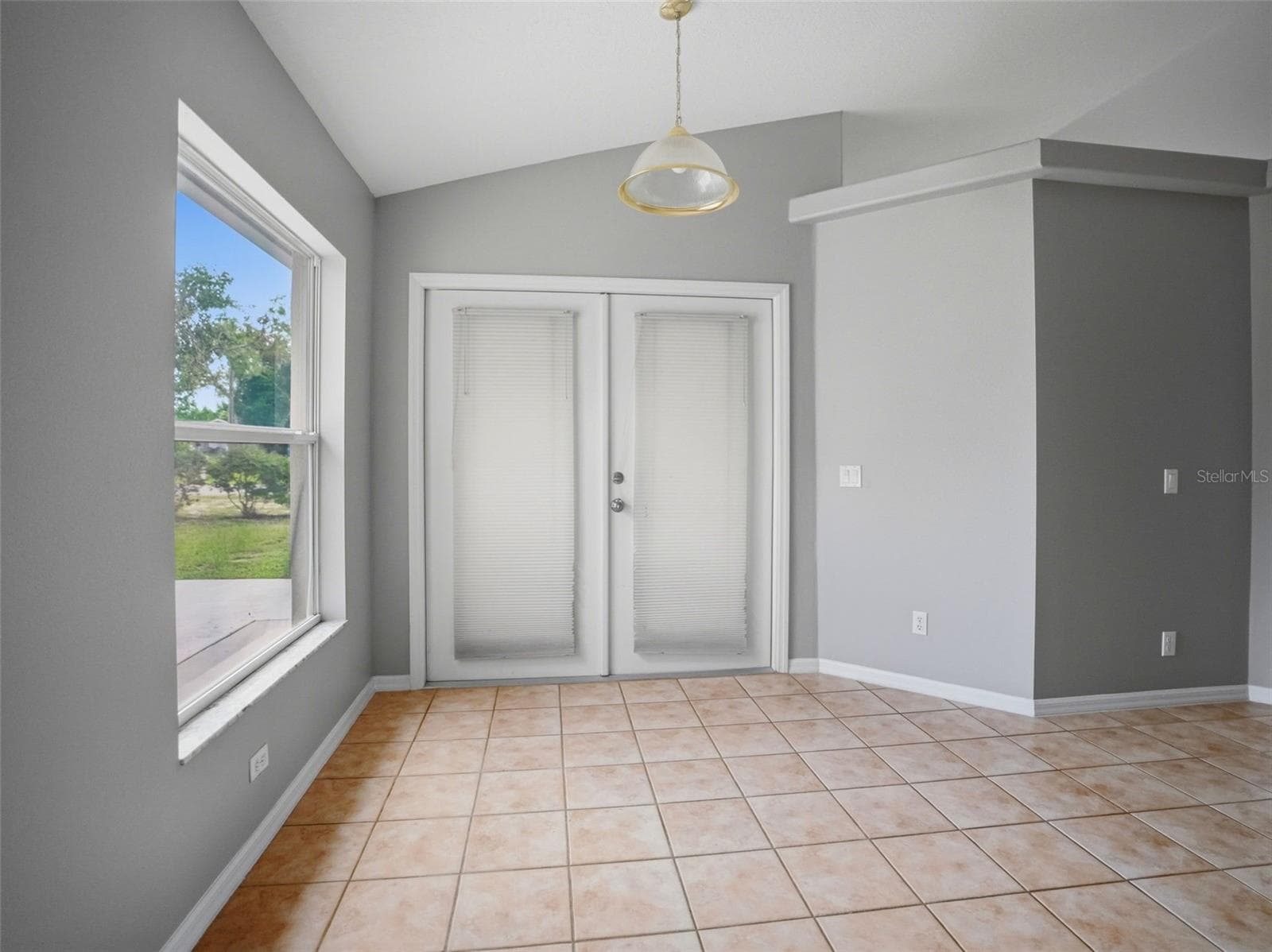 Single Family Residence at 13329 MITTEN LN, SPRING HILL, photo 26 of 45
