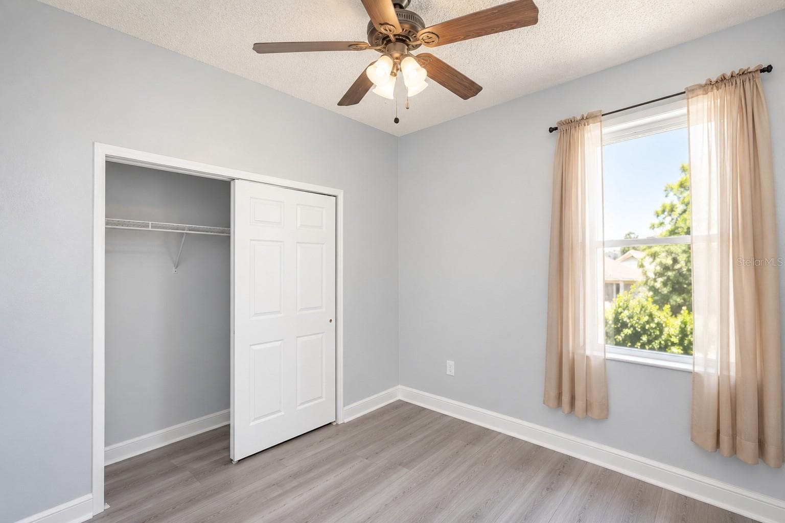 Single Family Residence at 1523 BLUE HORIZON DR, CLERMONT, photo 18 of 32