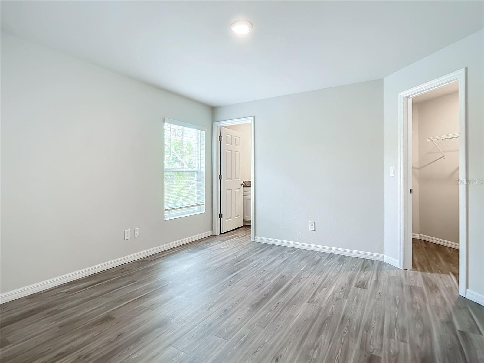 Duplex at 9513 ACE RD, ENGLEWOOD, photo 7 of 11