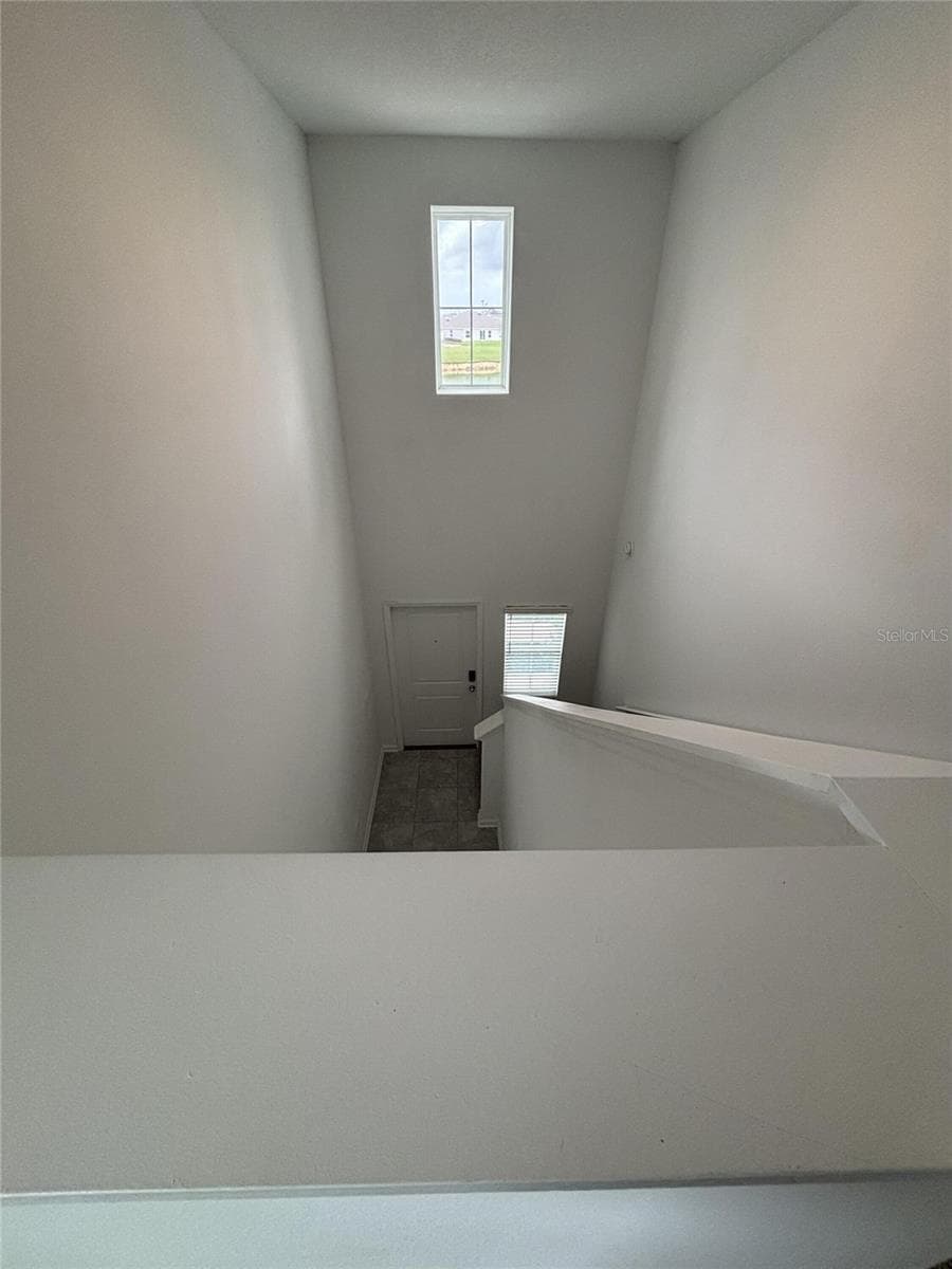 Single Family Residence at 1338 DEEPWATER CIR, EAGLE LAKE, photo 9 of 20