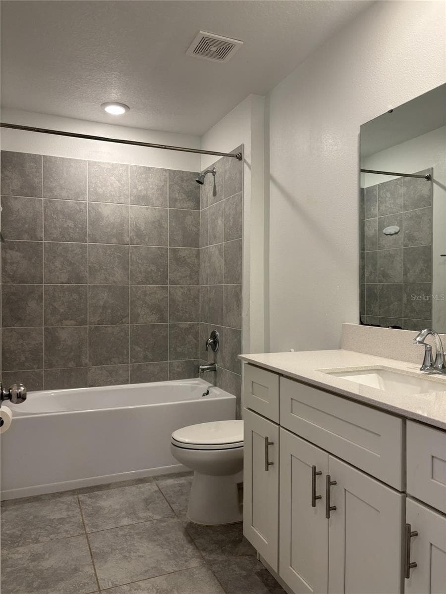Single Family Residence at 1338 DEEPWATER CIR, EAGLE LAKE, photo 10 of 20