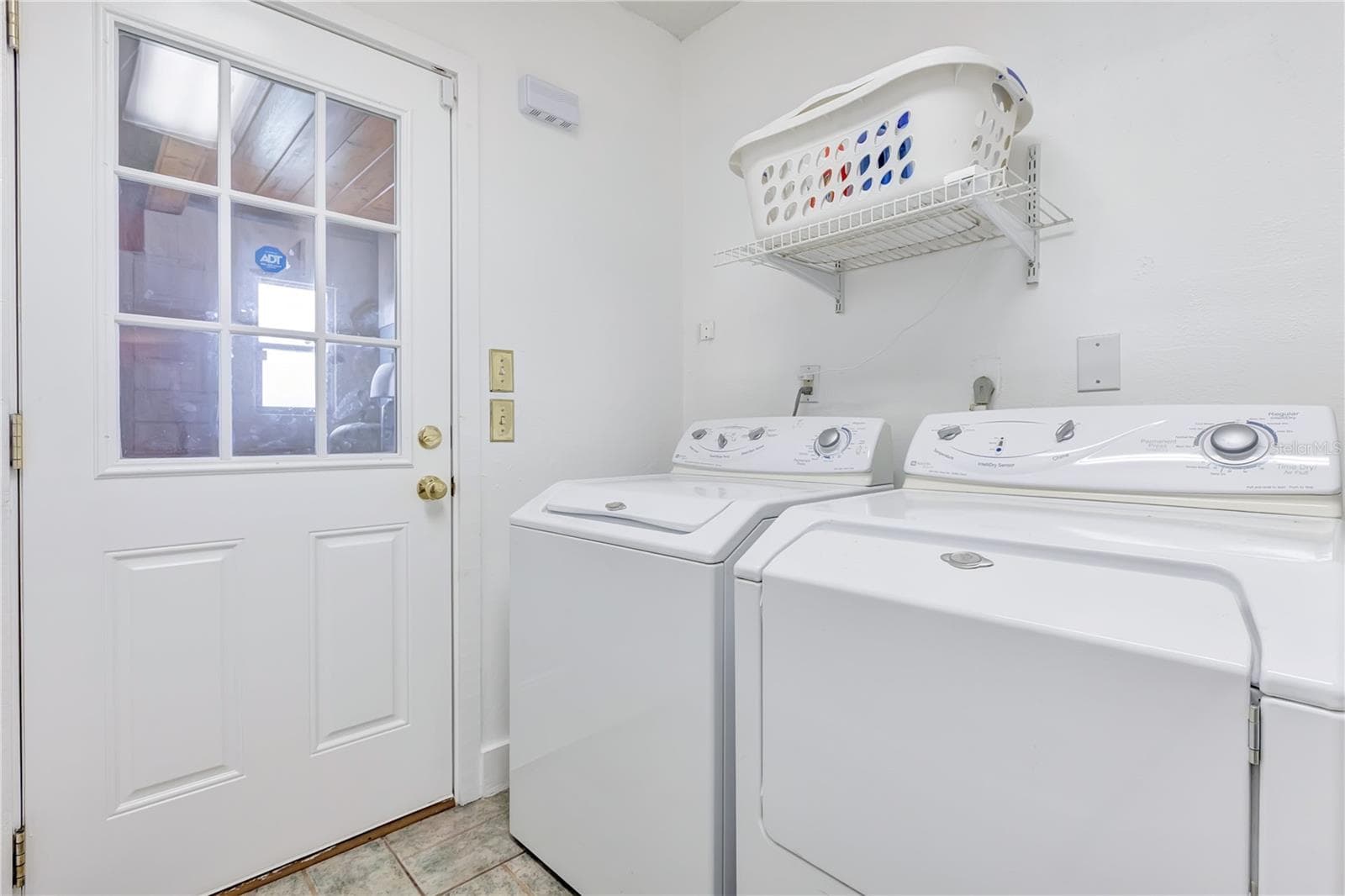 Laundry Room - 1615 LAKE MIRIAM DR, LAKELAND