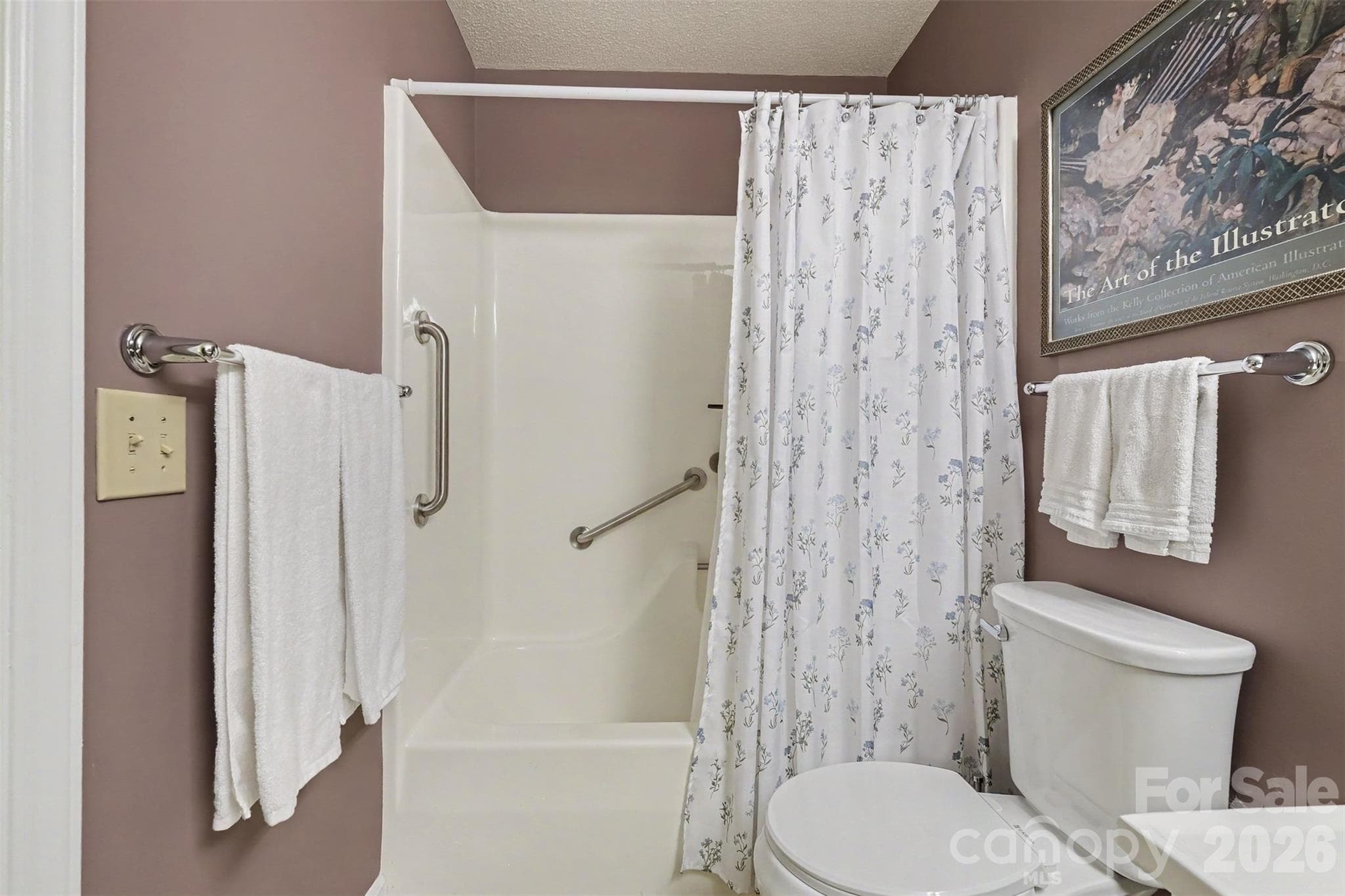 Primary bath with dual sinks - 2786 Dogwood Hills Court, Fort Mill