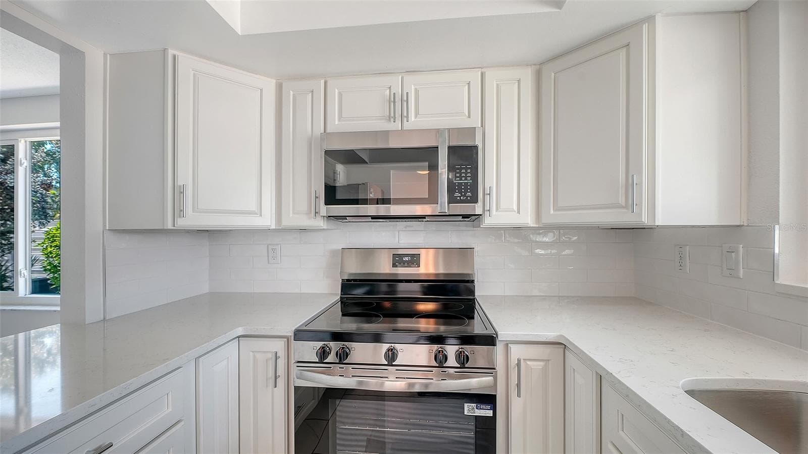 Condominium at 554 SPANISH DR S, LONGBOAT KEY, photo 12 of 74