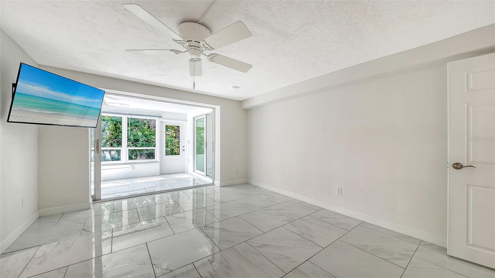 Condominium at 554 SPANISH DR S, LONGBOAT KEY, photo 22 of 74