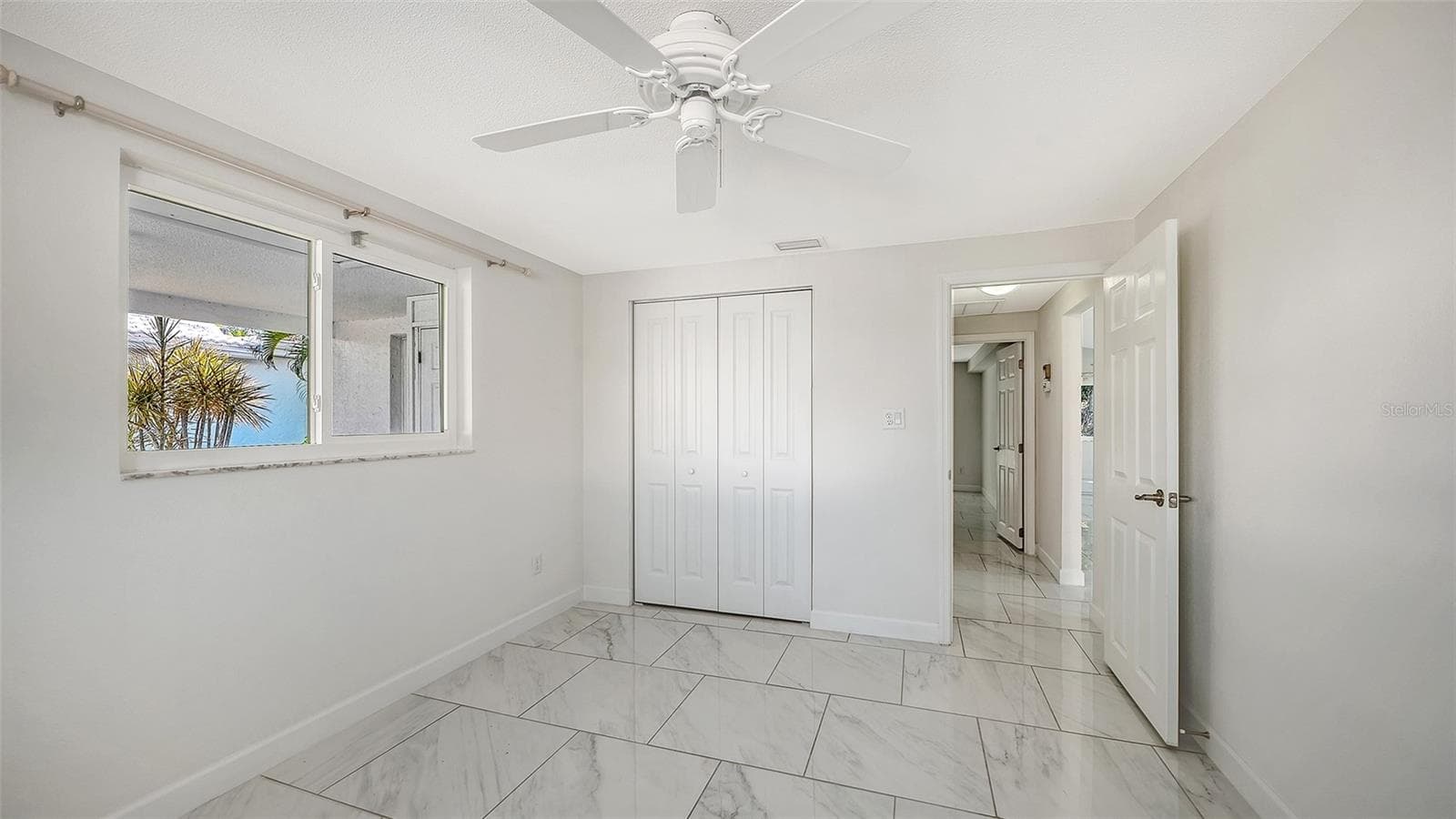 Condominium at 554 SPANISH DR S, LONGBOAT KEY, photo 29 of 74
