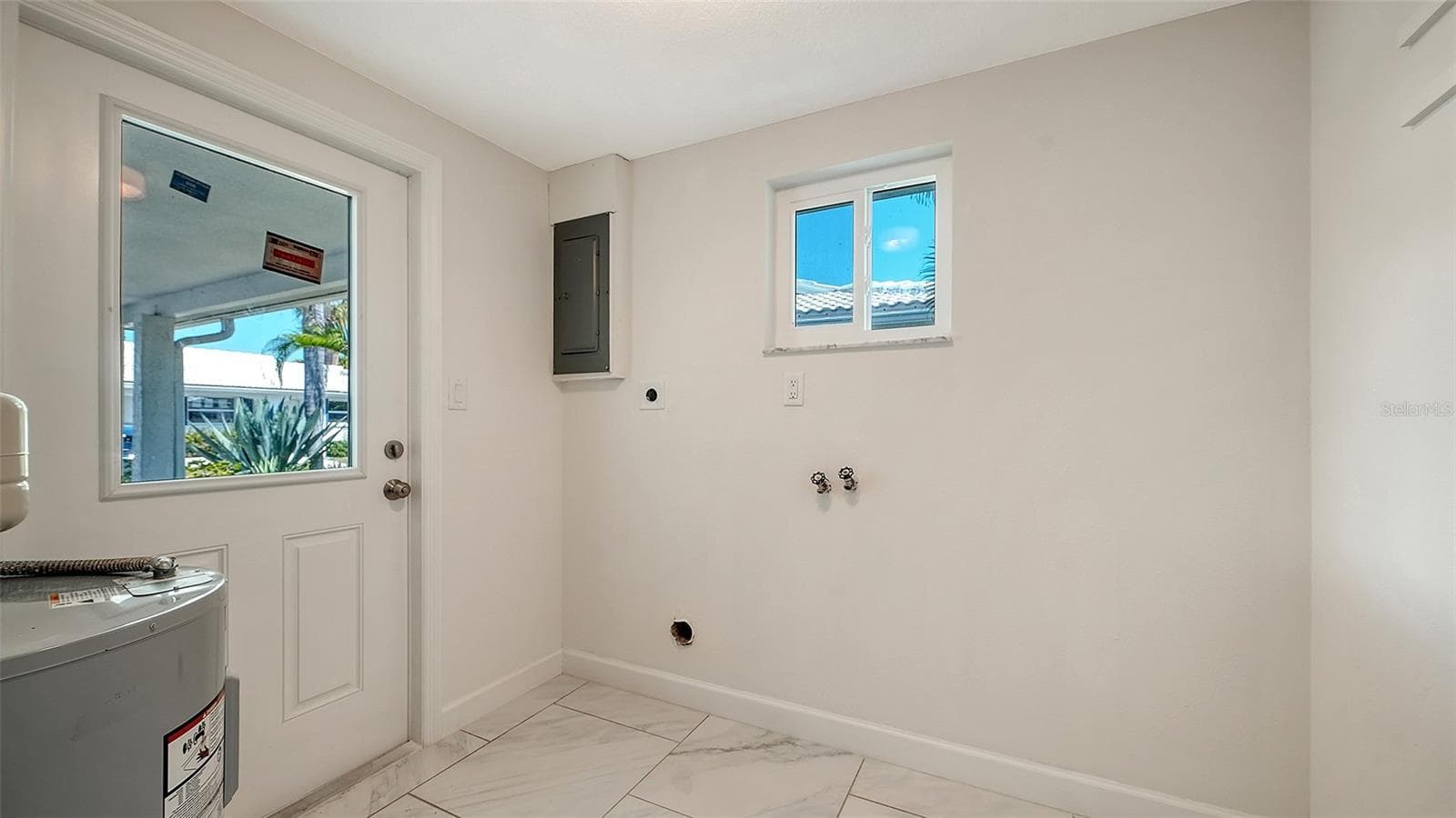 Condominium at 554 SPANISH DR S, LONGBOAT KEY, photo 37 of 74
