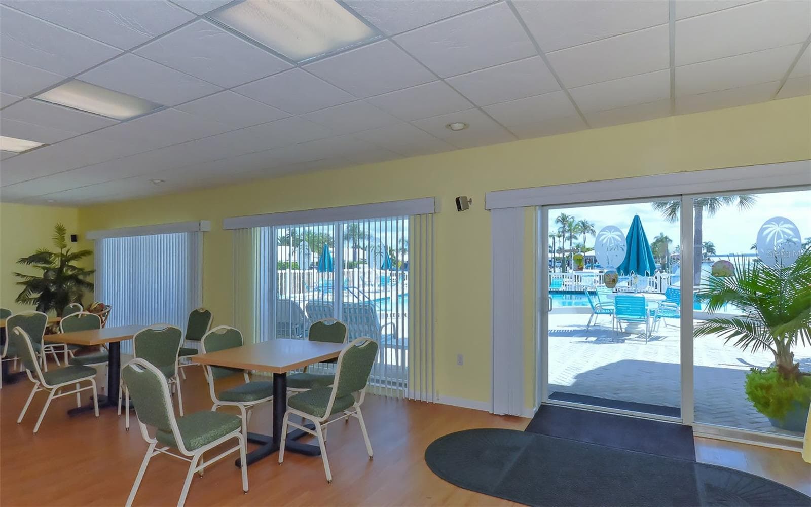 Condominium at 554 SPANISH DR S, LONGBOAT KEY, photo 56 of 74