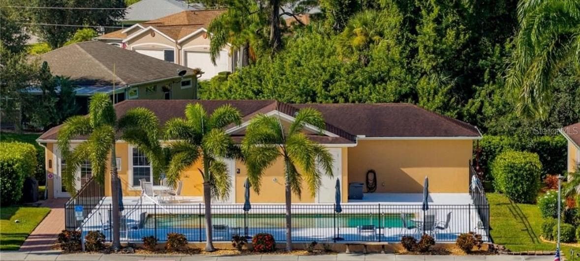 Pool and Clubhouse - 4361 TURNBERRY CIR, NORTH PORT