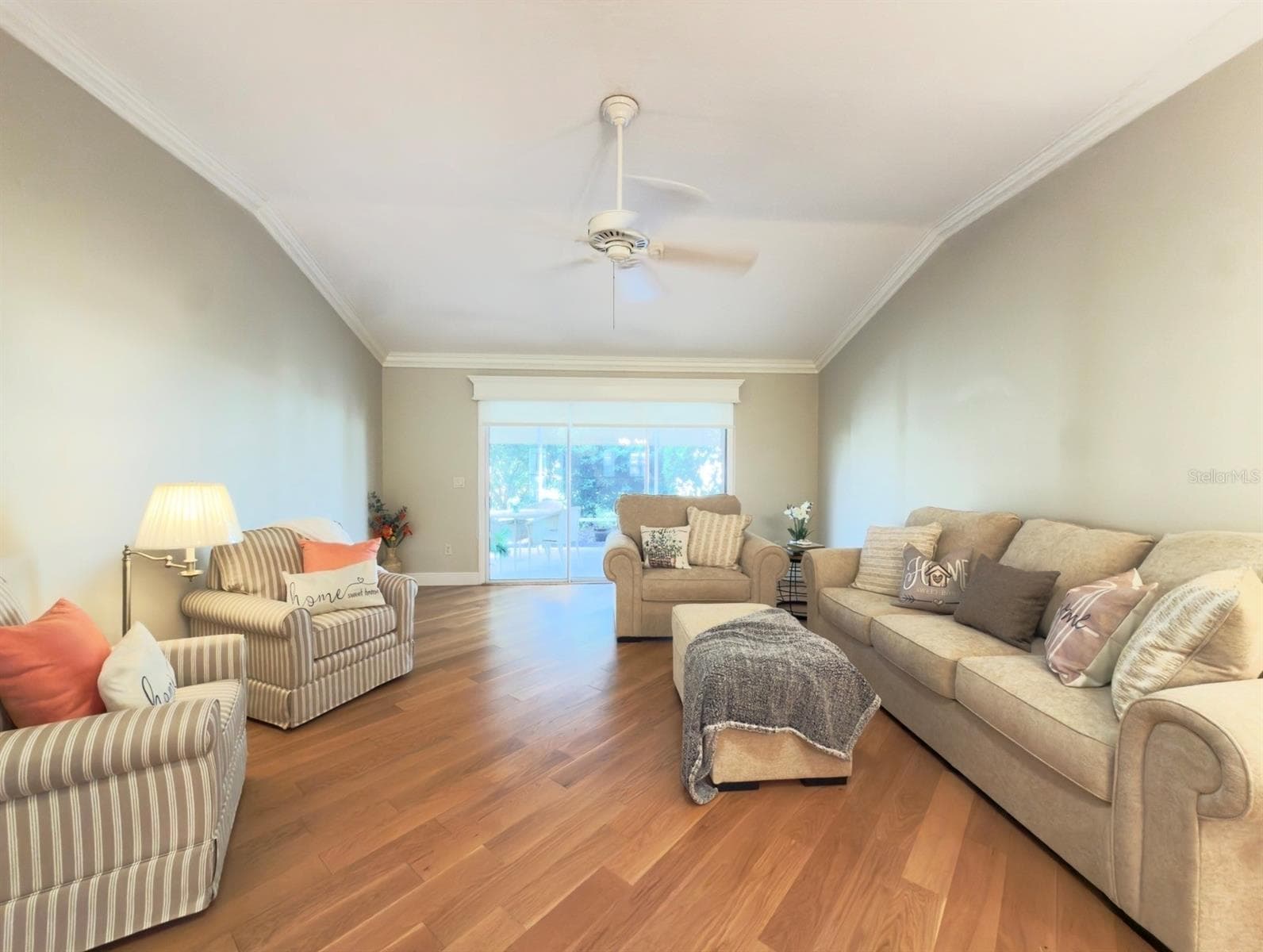 Single Family Residence at 497 LITTLE RIVER PATH, THE VILLAGES, photo 14 of 33