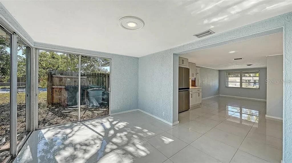 Single Family Residence at 5529 NUTMEG AVE, SARASOTA, photo 13 of 33