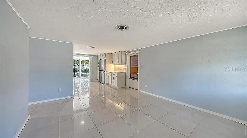 Single Family Residence at 5529 NUTMEG AVE, SARASOTA, photo 14 of 33