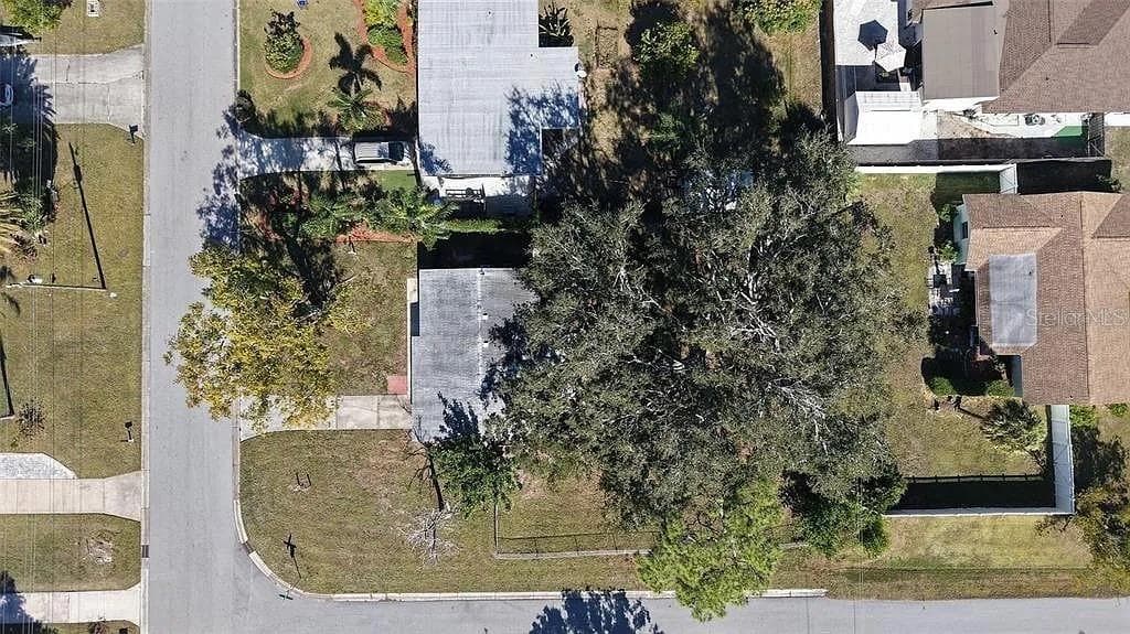 Single Family Residence at 5529 NUTMEG AVE, SARASOTA, photo 28 of 33