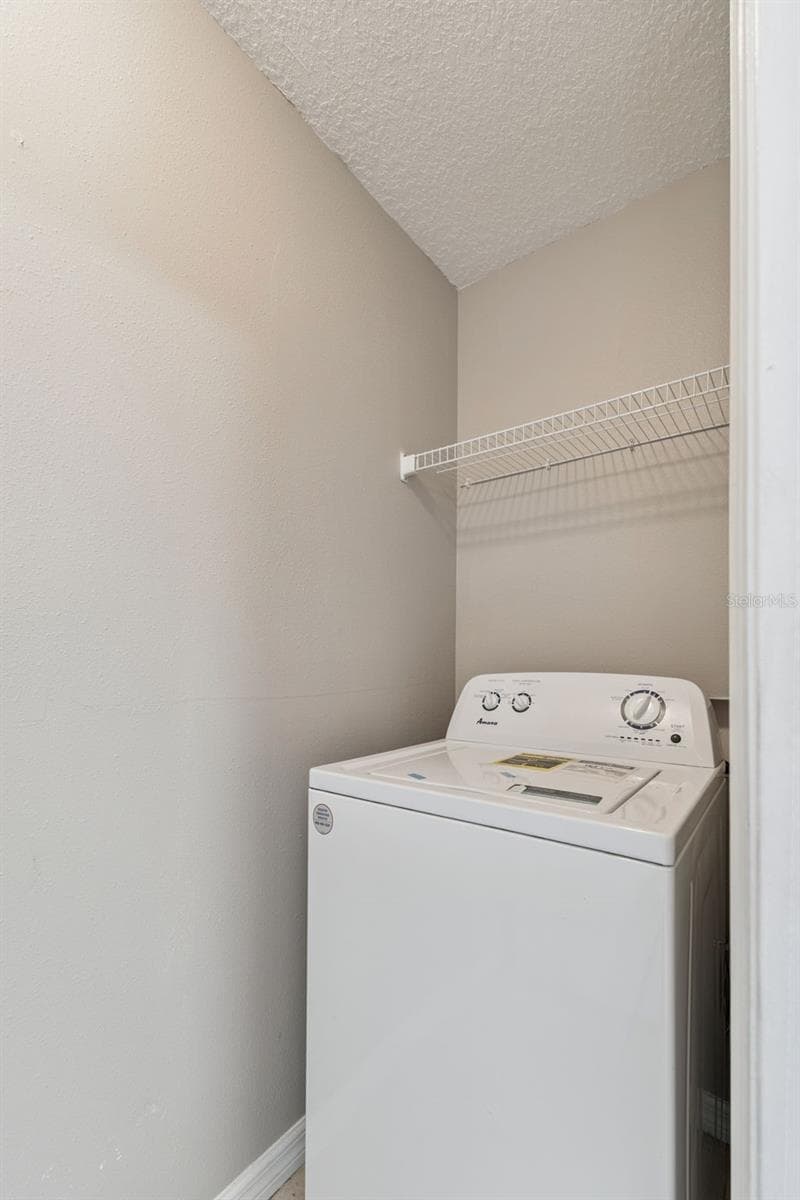 106 laundry - 106-108 W ORANGE AVE, LAKE WALES