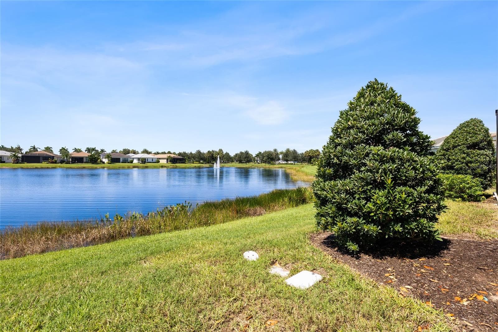 Single Family Residence at 5265 BARNETT CIR, LAKEWOOD RANCH, photo 47 of 78