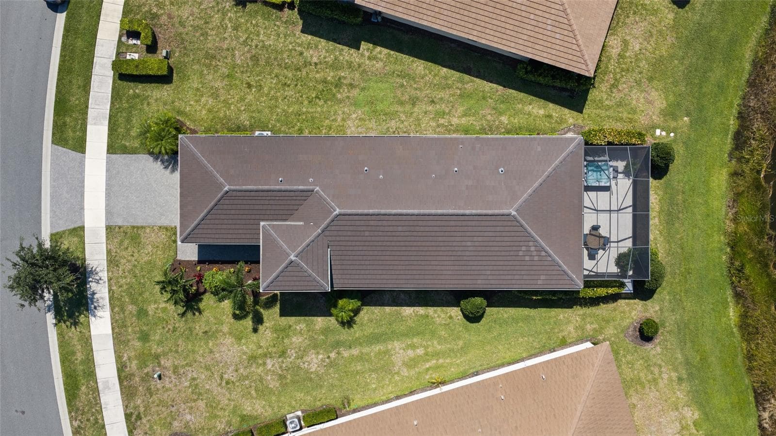 Single Family Residence at 5265 BARNETT CIR, LAKEWOOD RANCH, photo 53 of 78