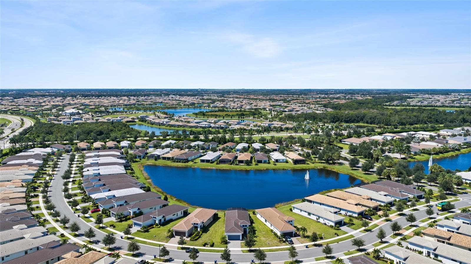 Single Family Residence at 5265 BARNETT CIR, LAKEWOOD RANCH, photo 56 of 78
